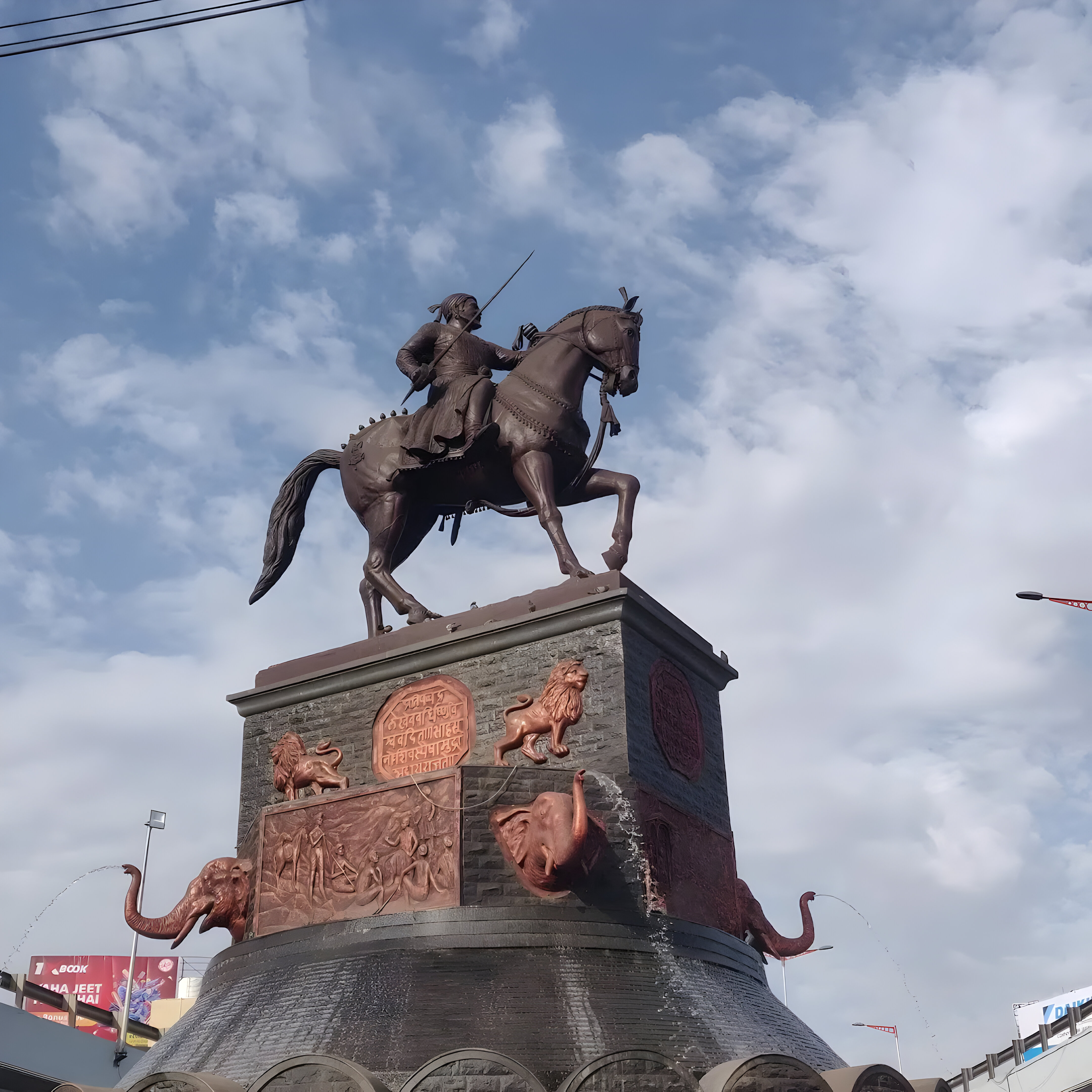 A beautiful image of stature of Chhatrapati Shivaji Maharaj.